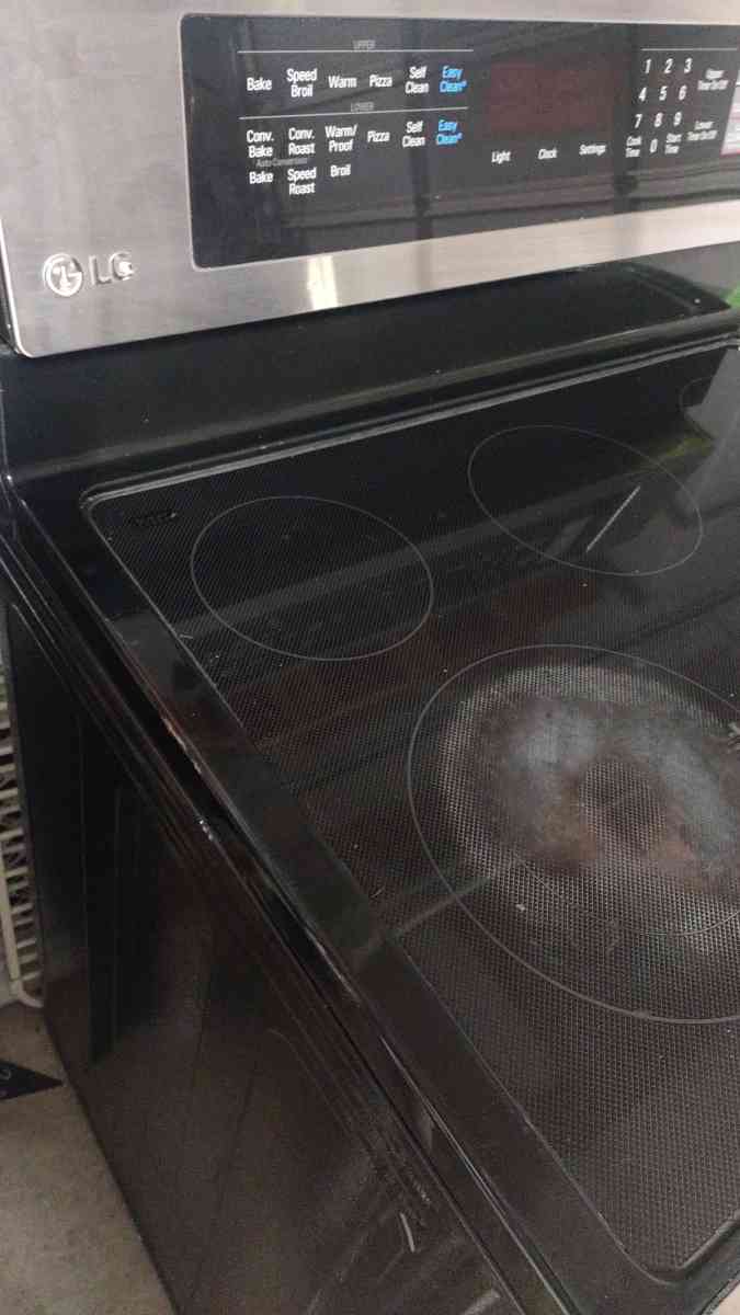 LG Electric stove oven