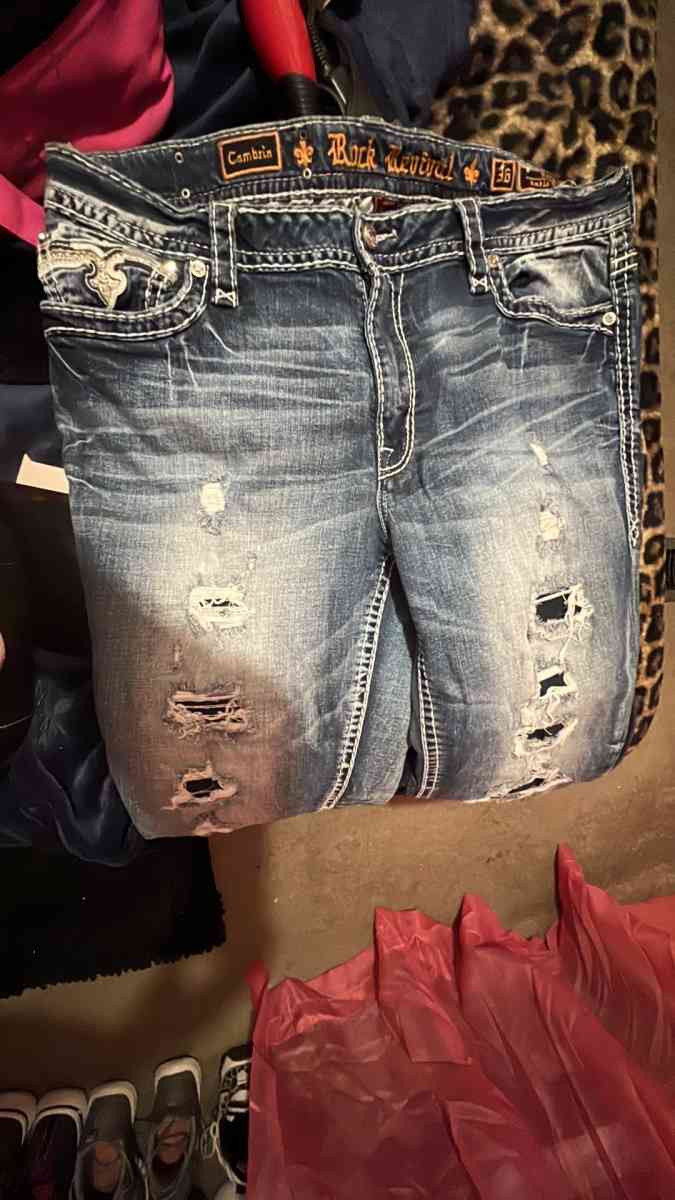 rock revival jeans
