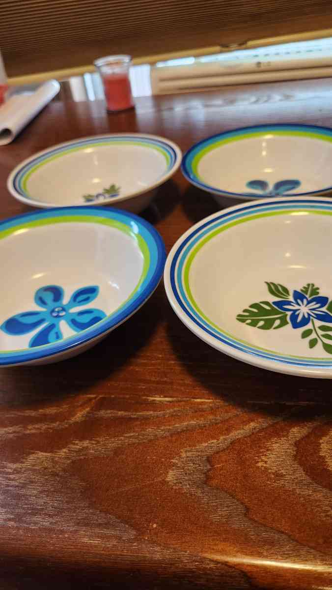 set Of 4 flower bowls