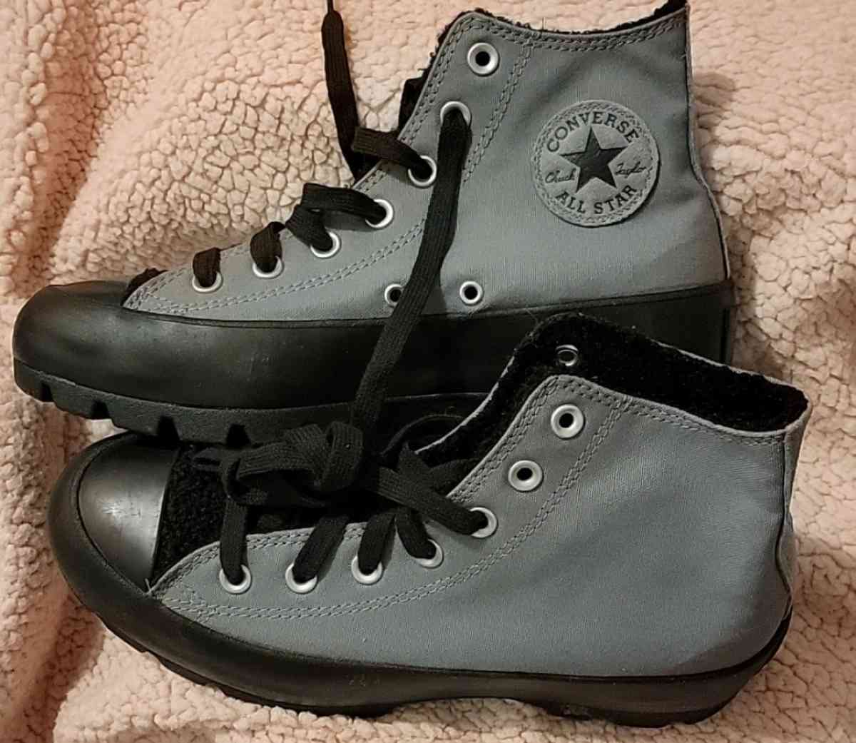 Converse Black and Gray