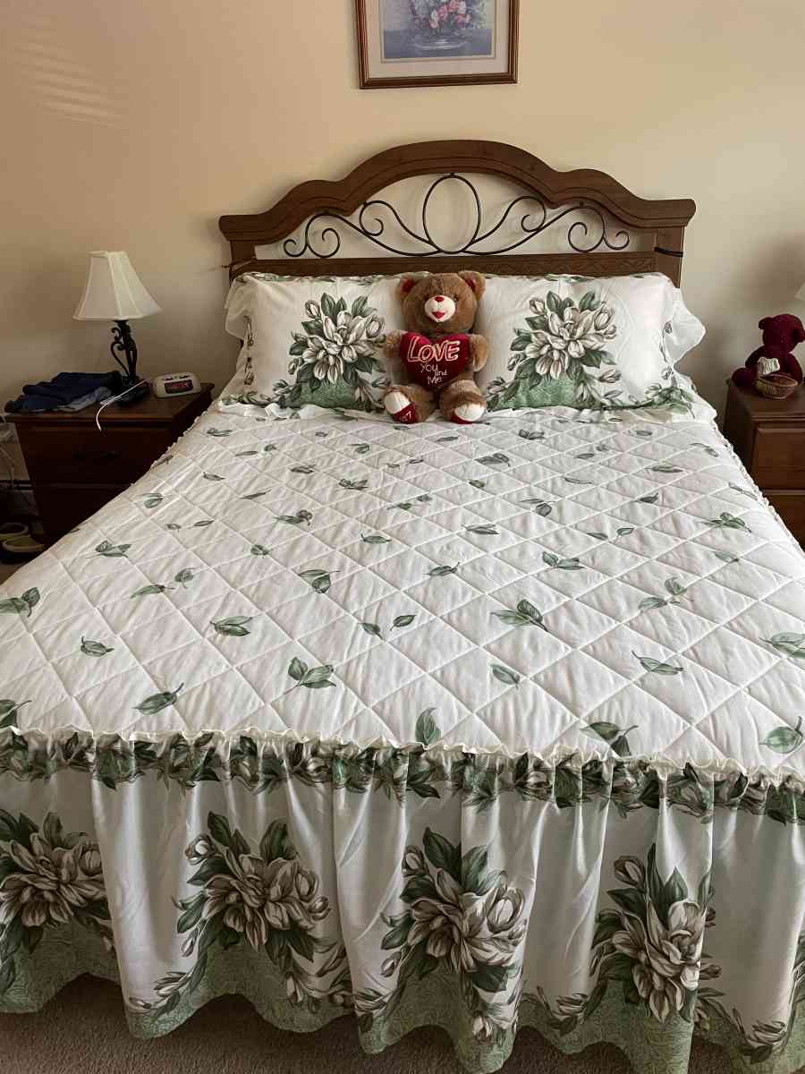 bedroom set queen with electric bed