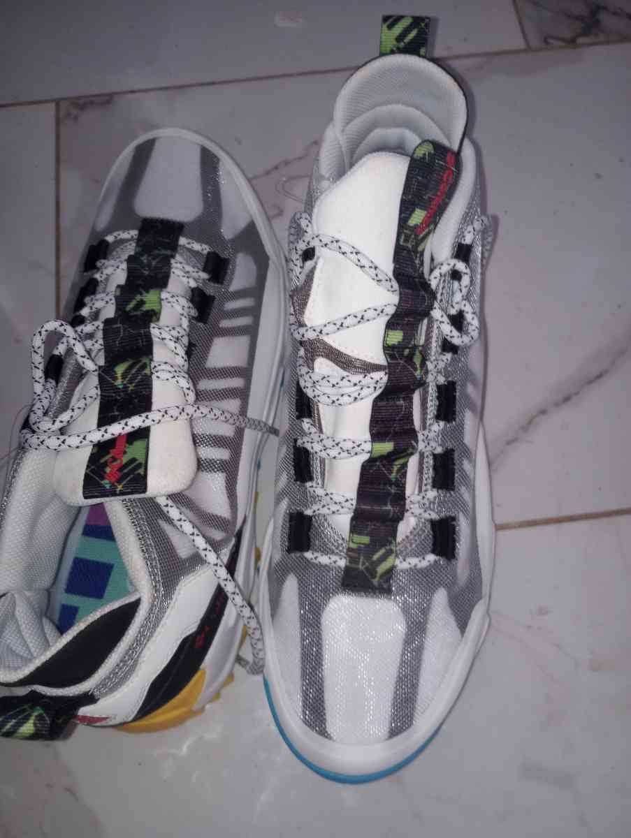 mens shoes size 9 Columbia