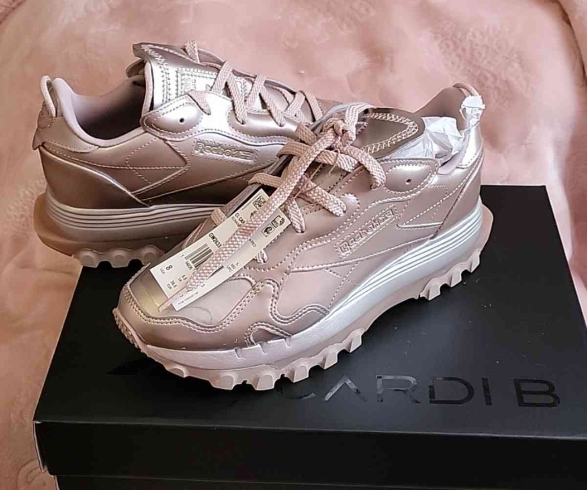 Reebok Cardi B Rose Gold