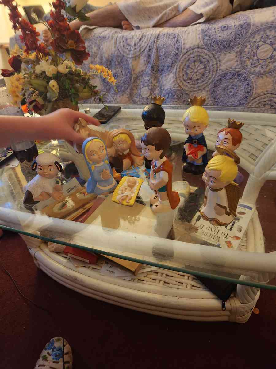 Vintage 1975 Gare Inc Nativity Scene 9 Pc Set Children in Co