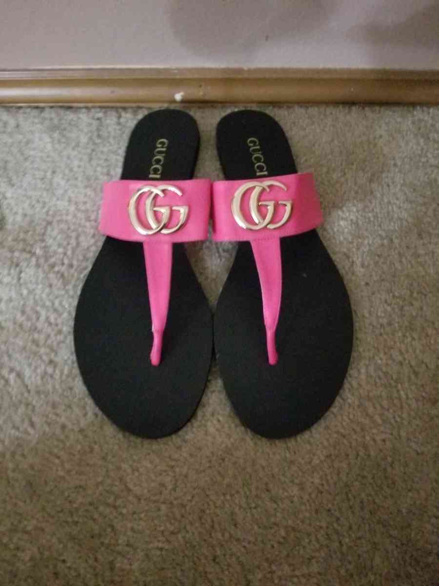 Sandal