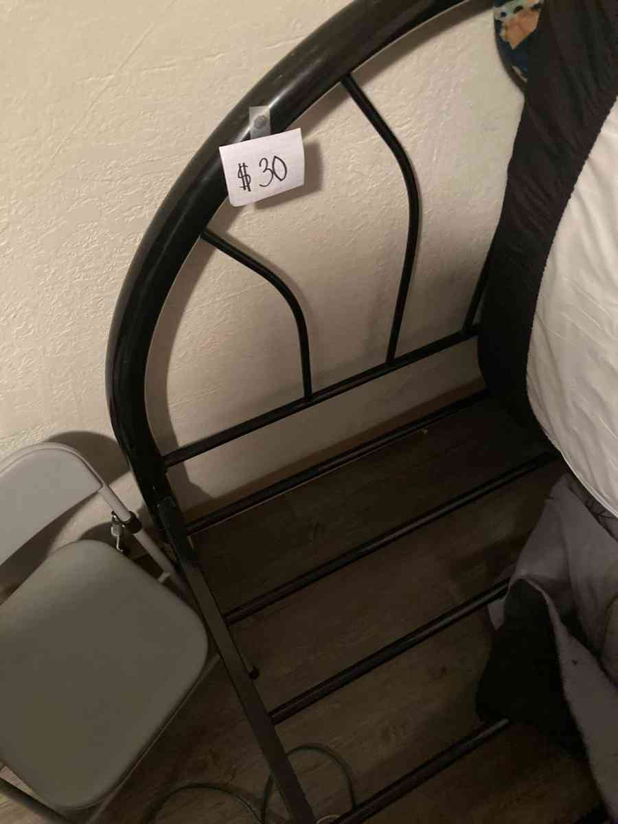 camas nevera mesa gamer cuadros