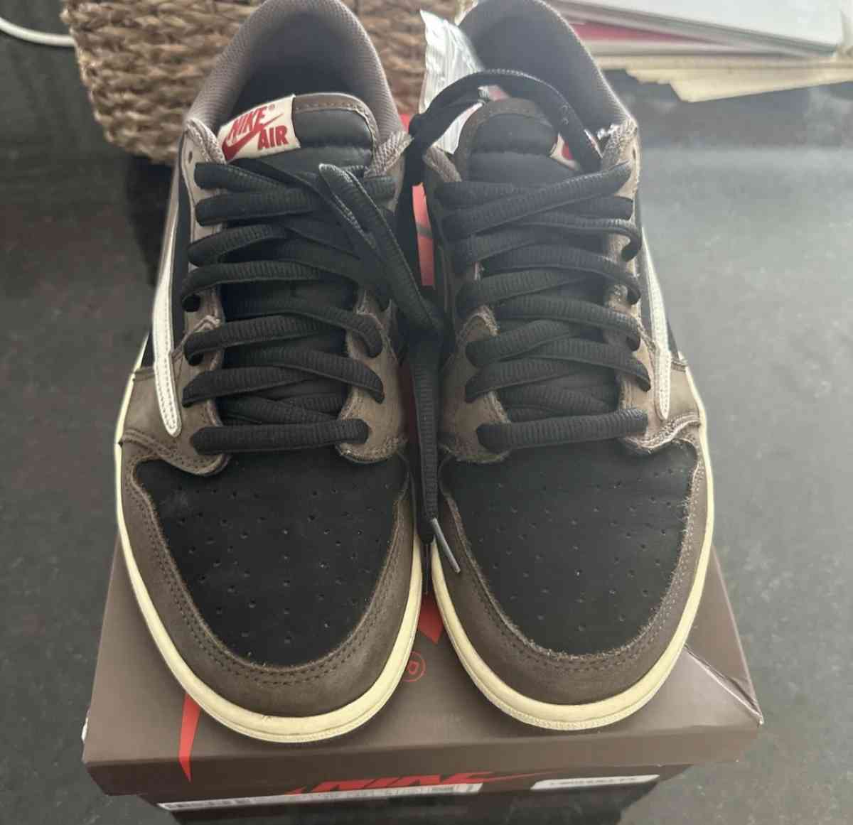 100 percent authentic