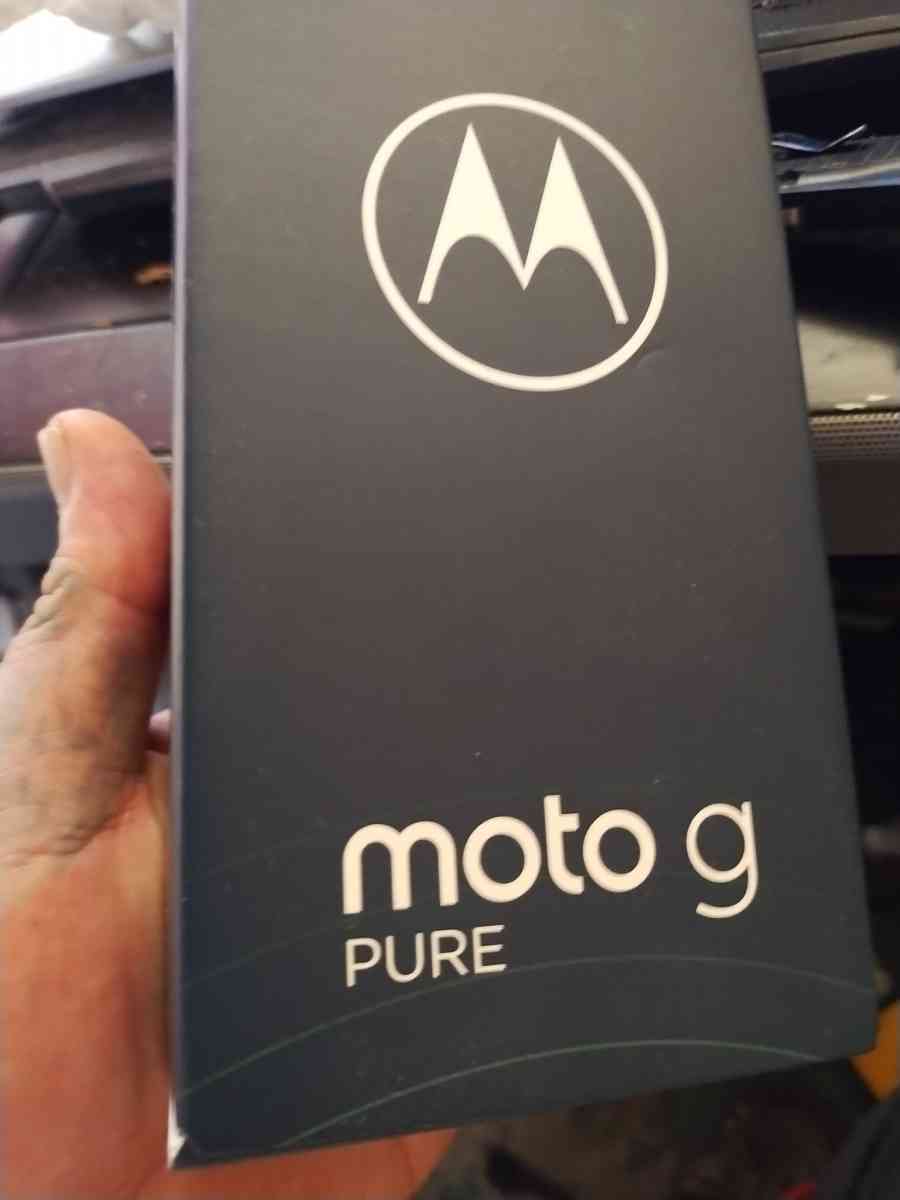 NEW IN BOX MOTO PURE G LTE  TMOBILE