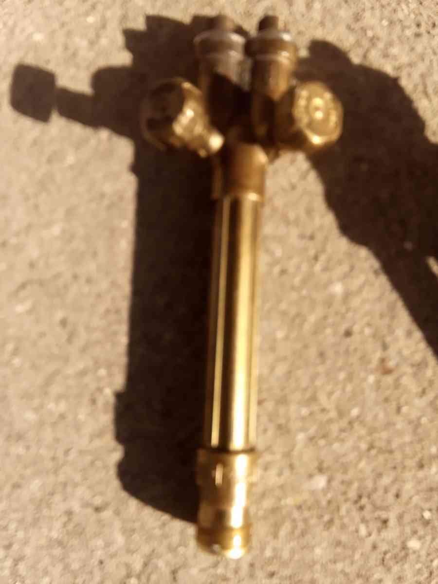 cutting torch this is brand new