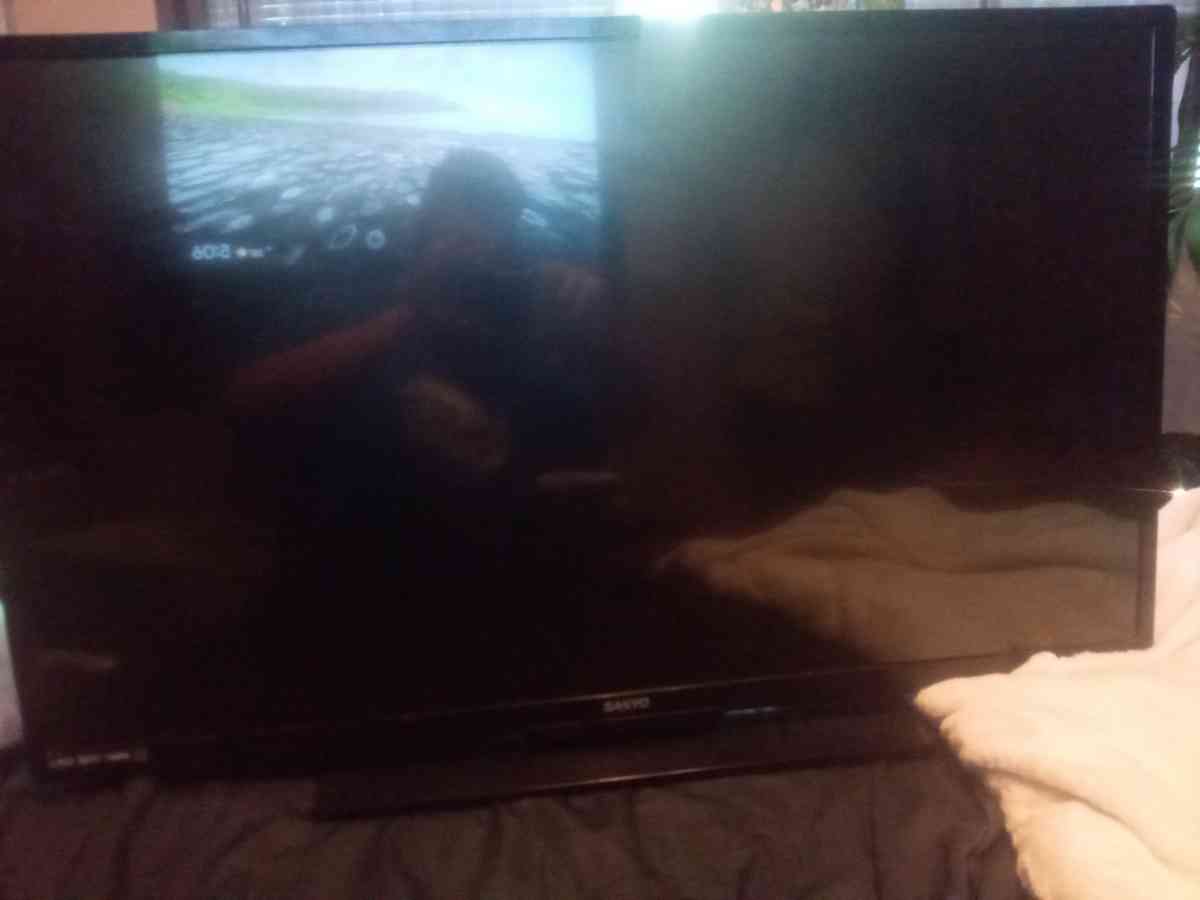 sanyo flat screen TV