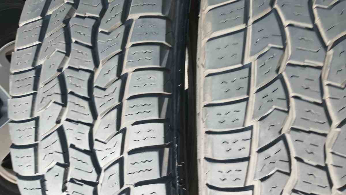 Cooper Advantage allterrain LT275 55 18