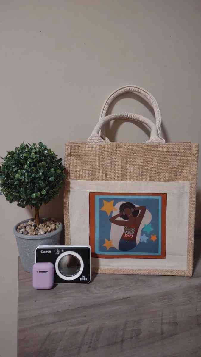 Jute Bag with frontal pocket