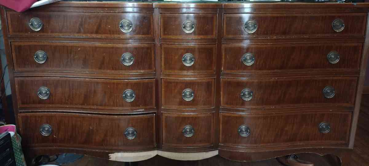 bedroom set R Way 11 piece