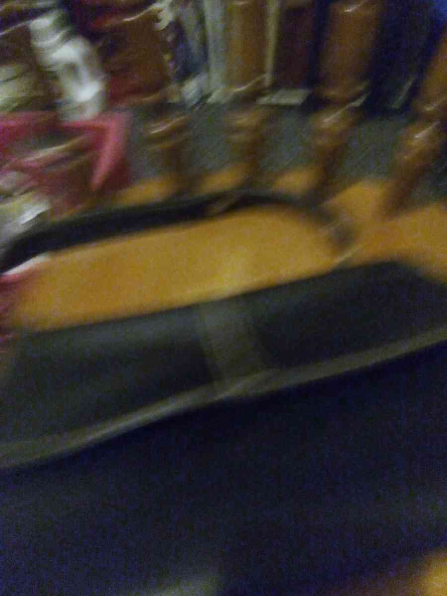 LIZ Clainborne ACCESSORIES