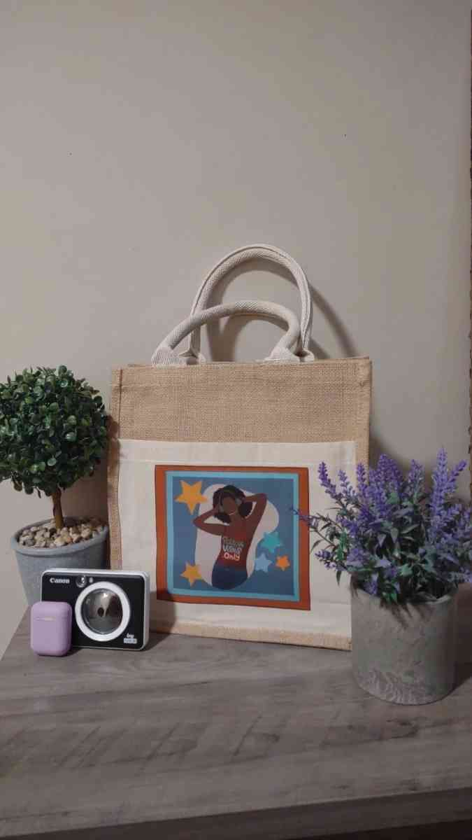 Jute Bag with frontal pocket