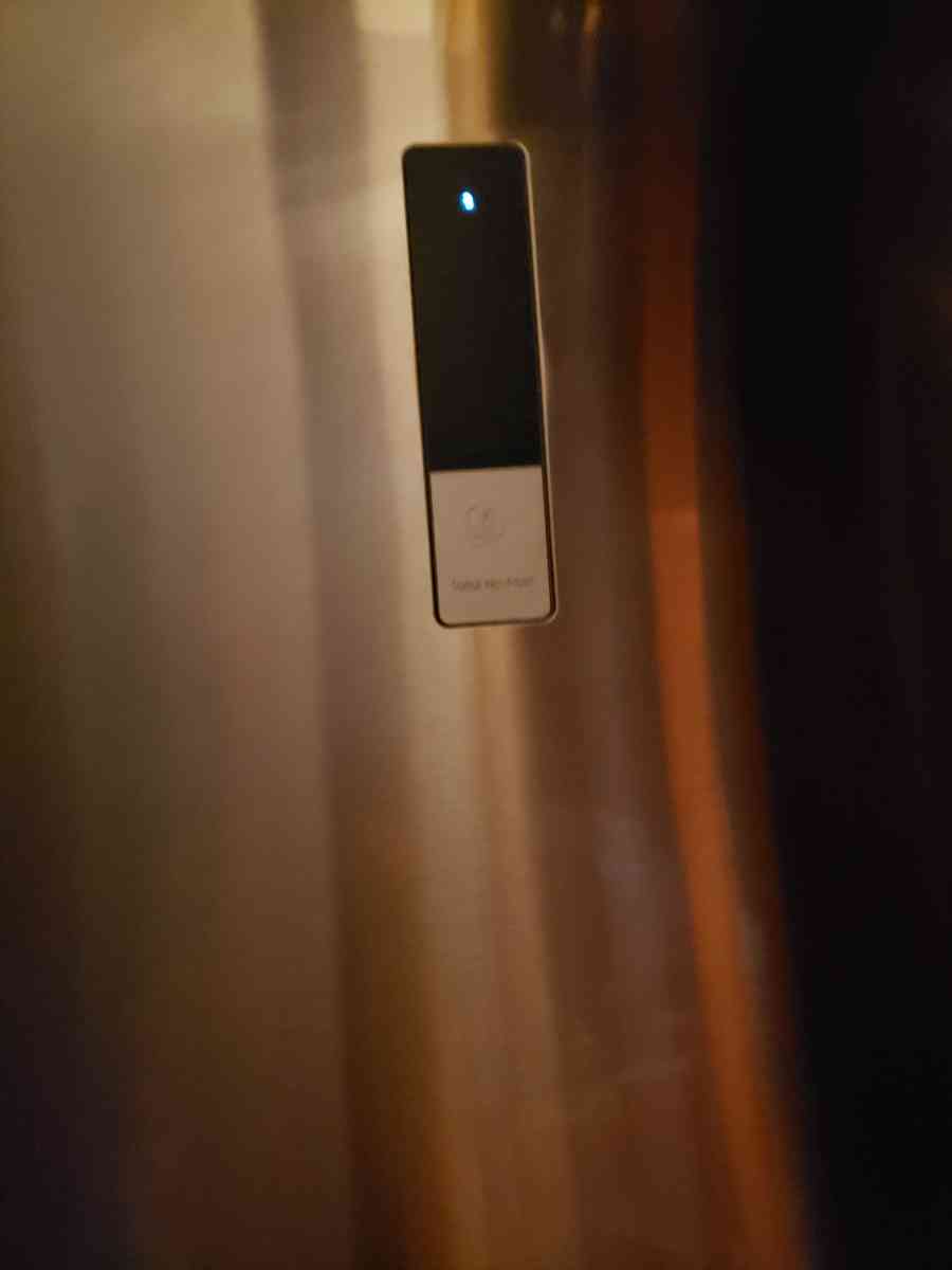 refrigerator bottom freezer