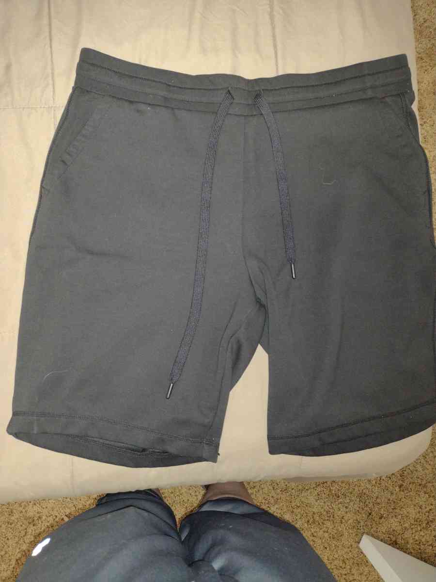 mens shorts