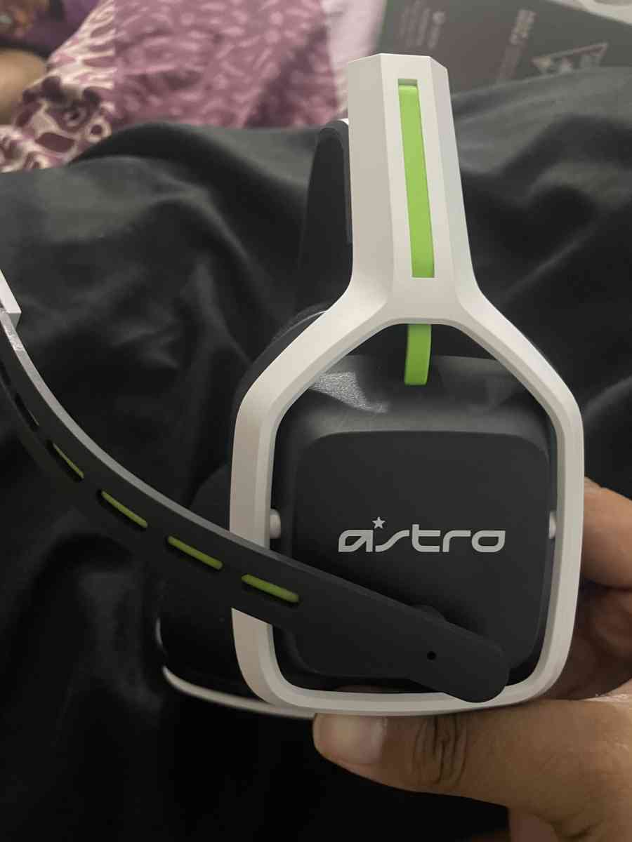 Wireless headset