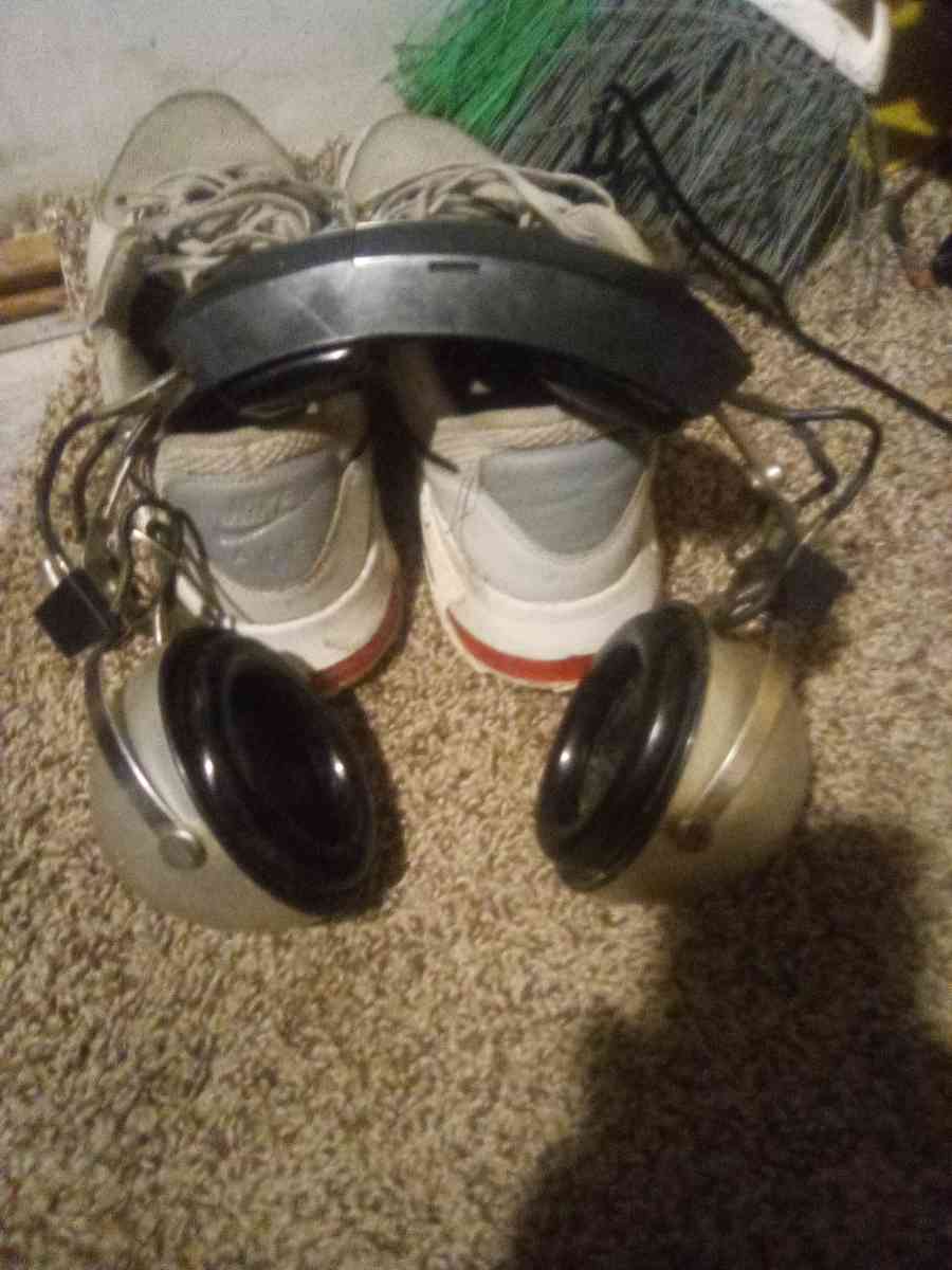 antique headphones