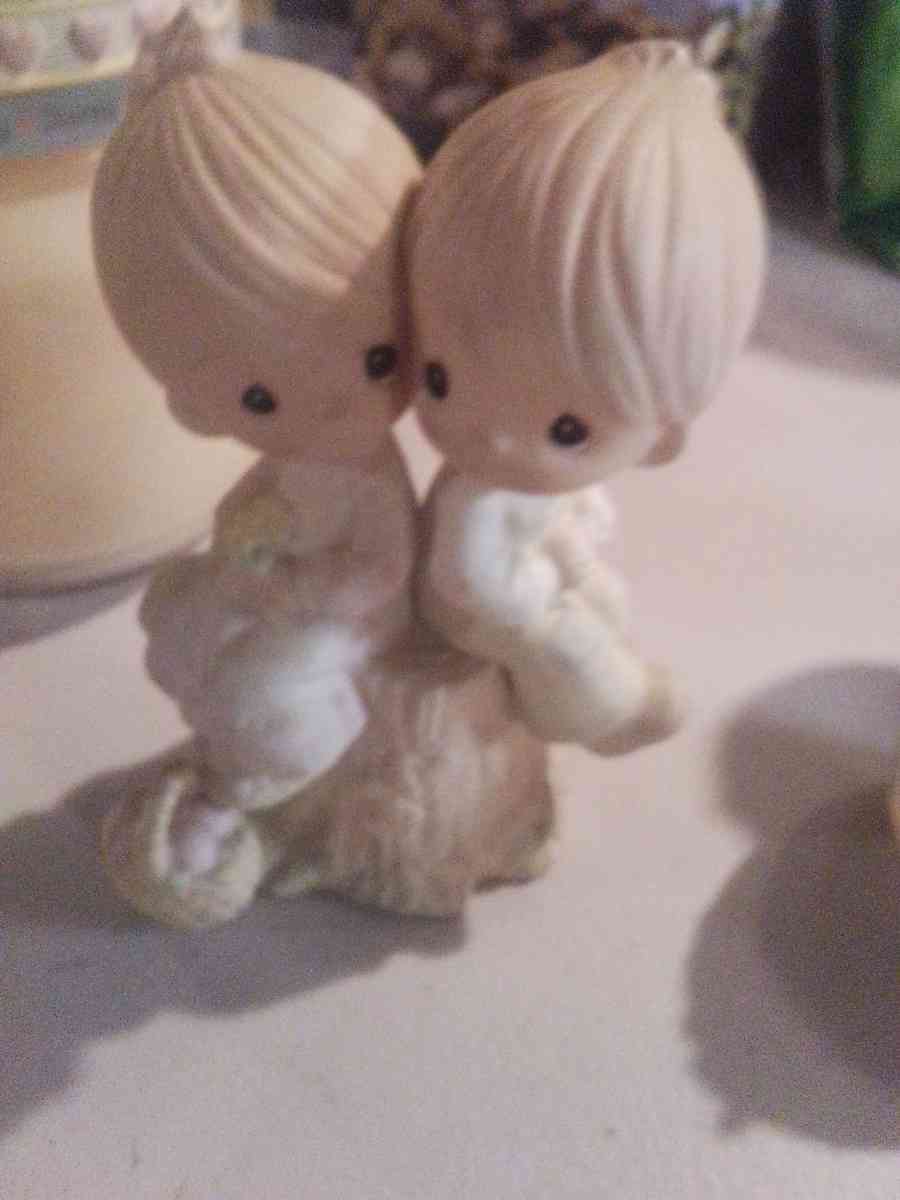 vintage precious moments figurines