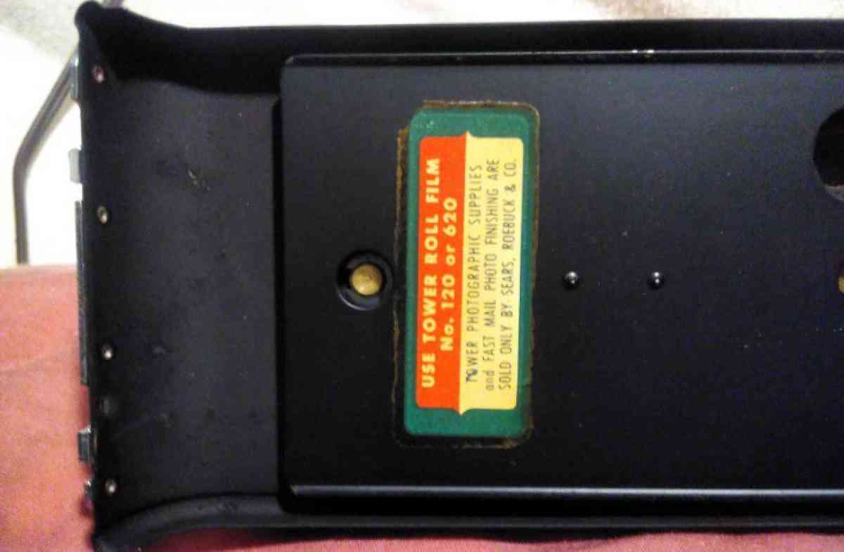 antiques camera  great shape pick up