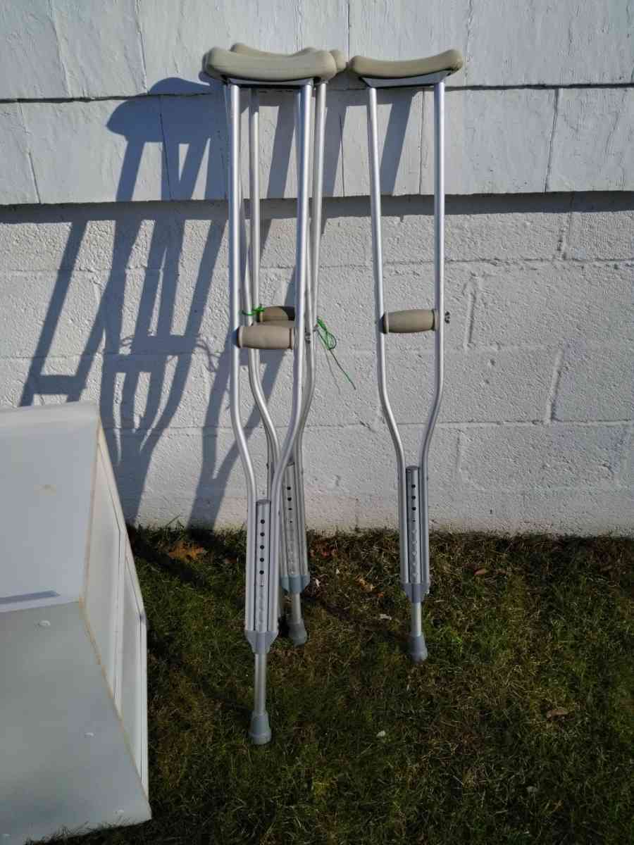 set of four crutches