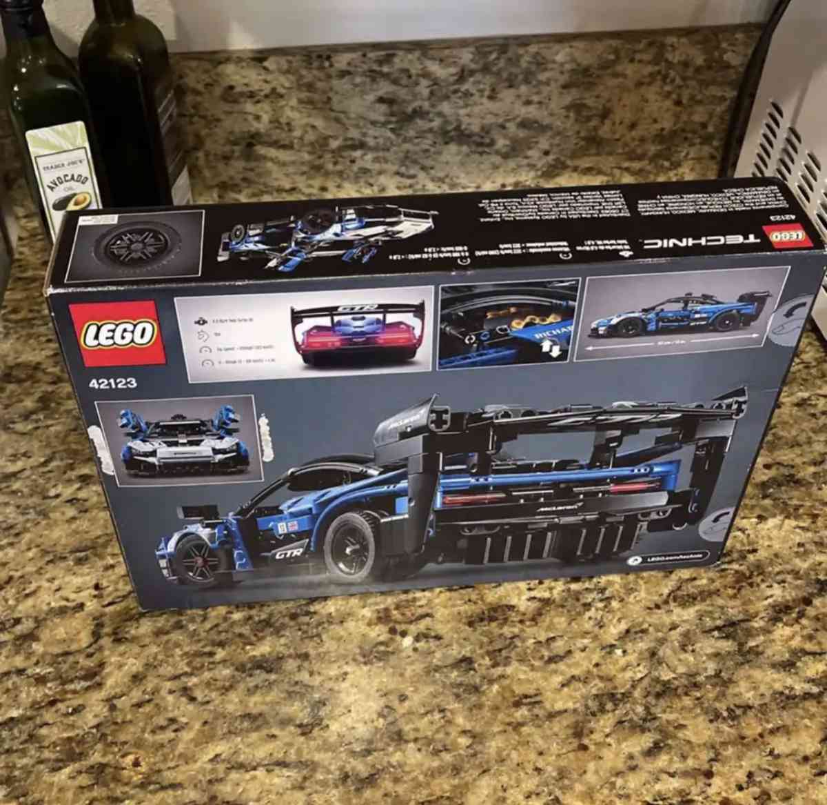 Lego Technic McLaren Senna GTR