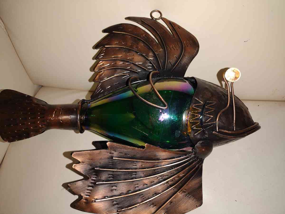 metal sculpture of a Lion fish