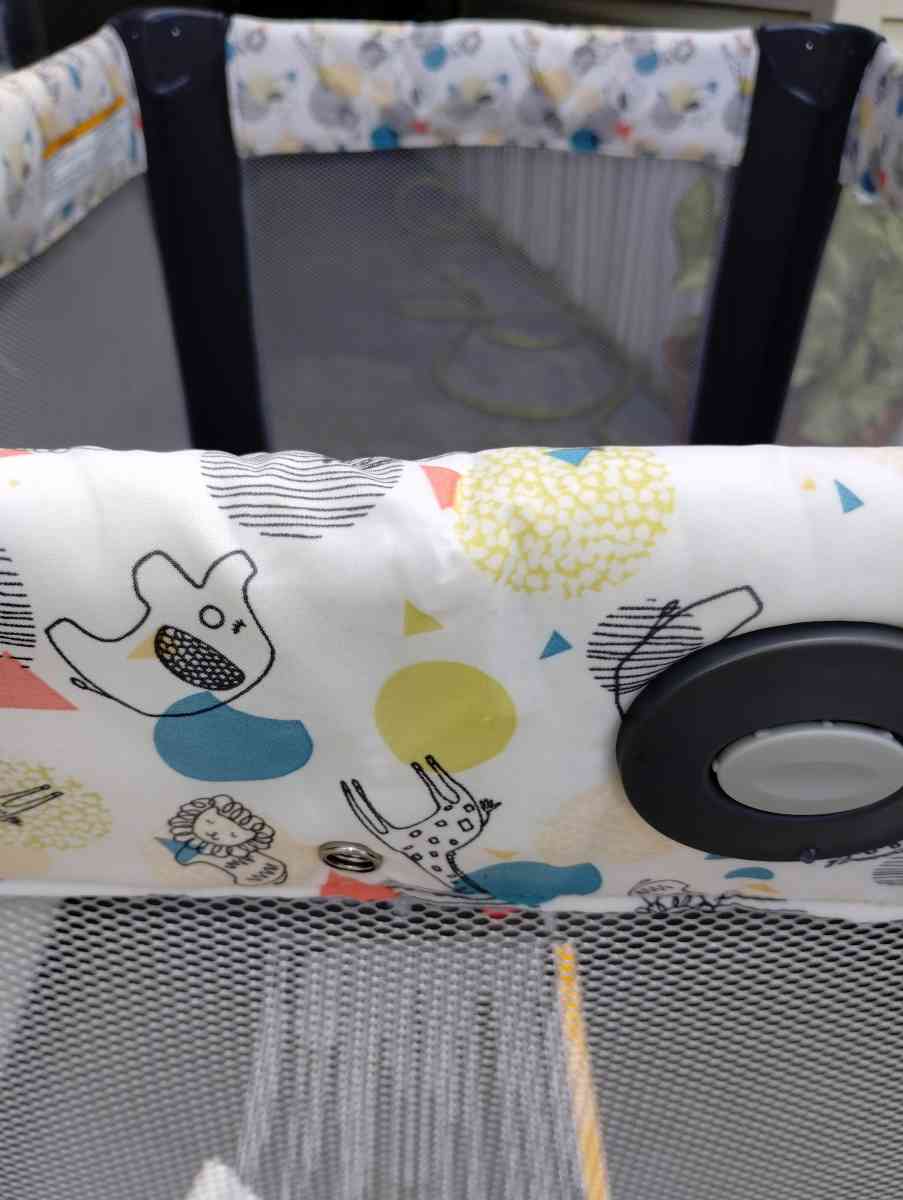 playpen and highchair