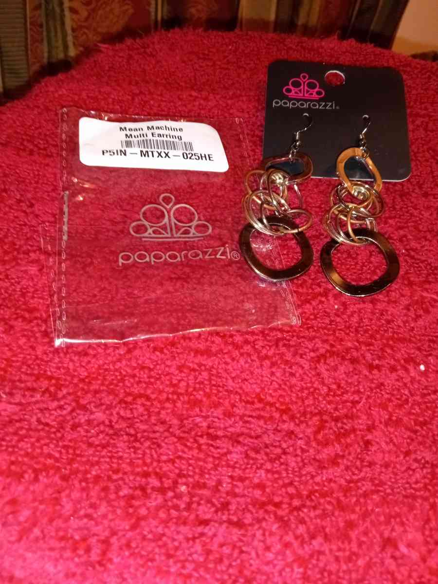 27 Piece Paparazzi Brand NWT Jewelry Bundle