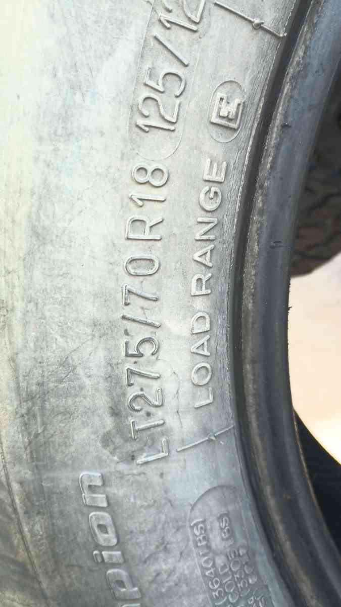 BF Goodrich All Terrain Baja Champ LT275 70 18