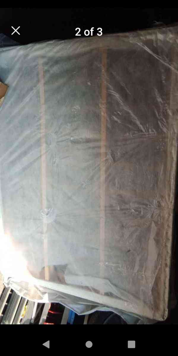 setr tempura pedic queen mattress box spring and frame