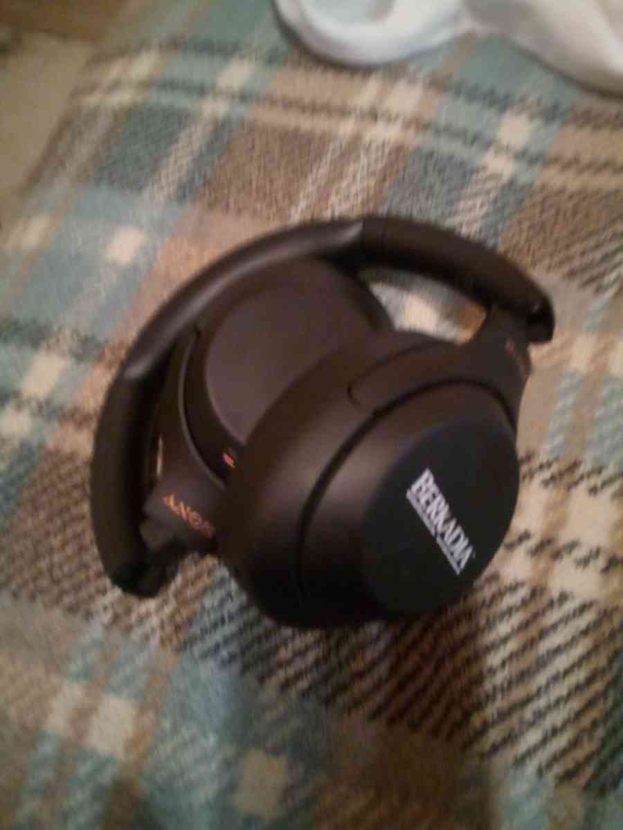 Bluetooth headphones