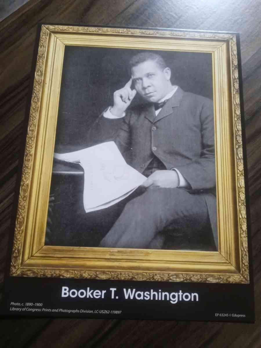 BOOKER T WASHINGTON PORTRAIT