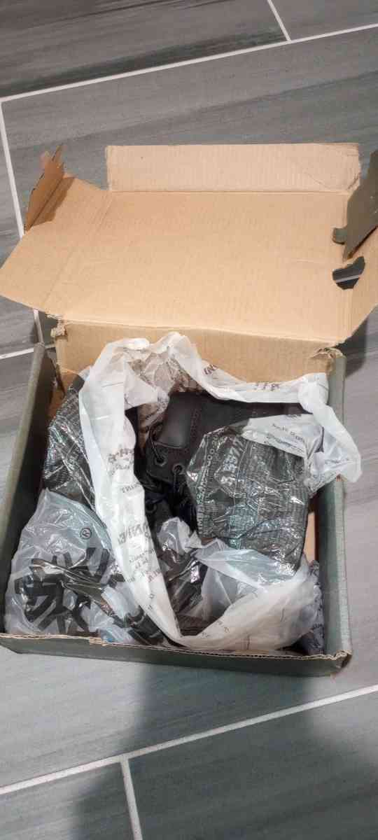 toddlers boys timberland boots size 7 brand new