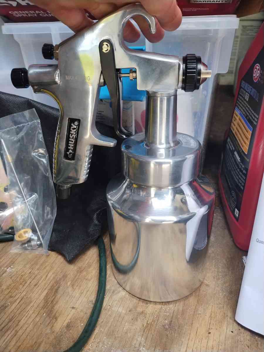 Husky Titanium Spray Gun