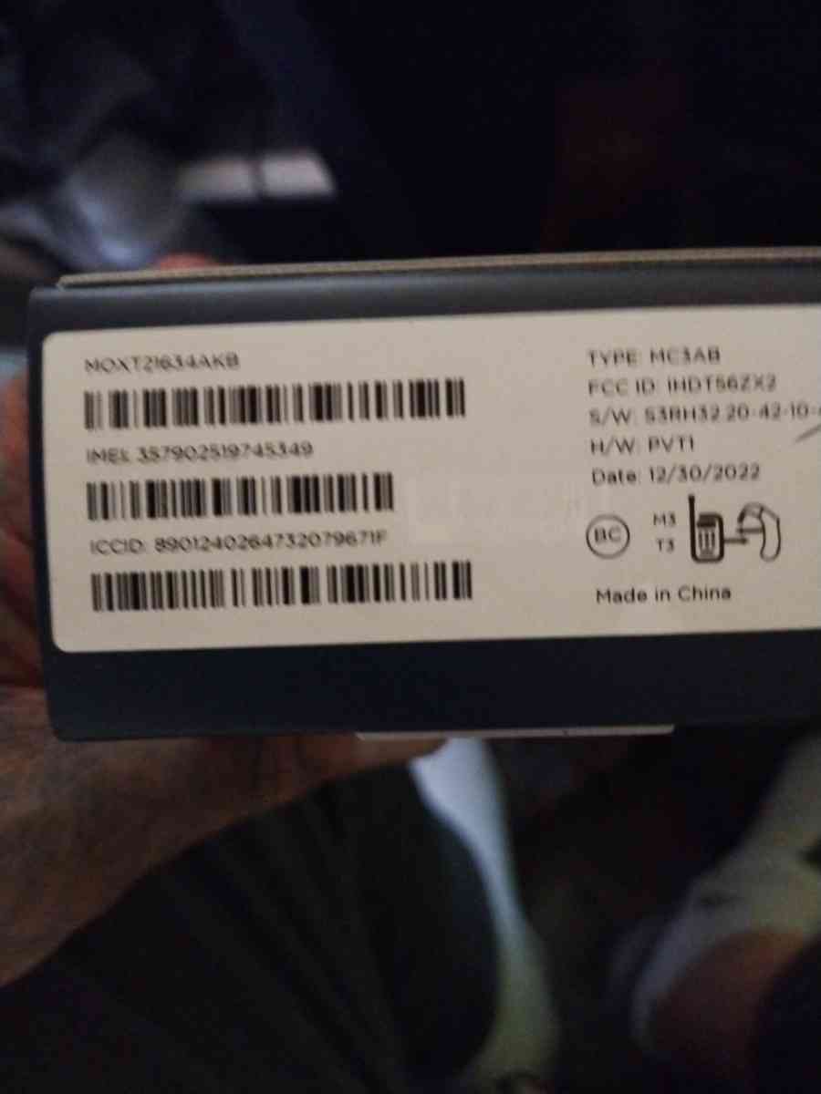 NEW IN BOX MOTO PURE G LTE  TMOBILE