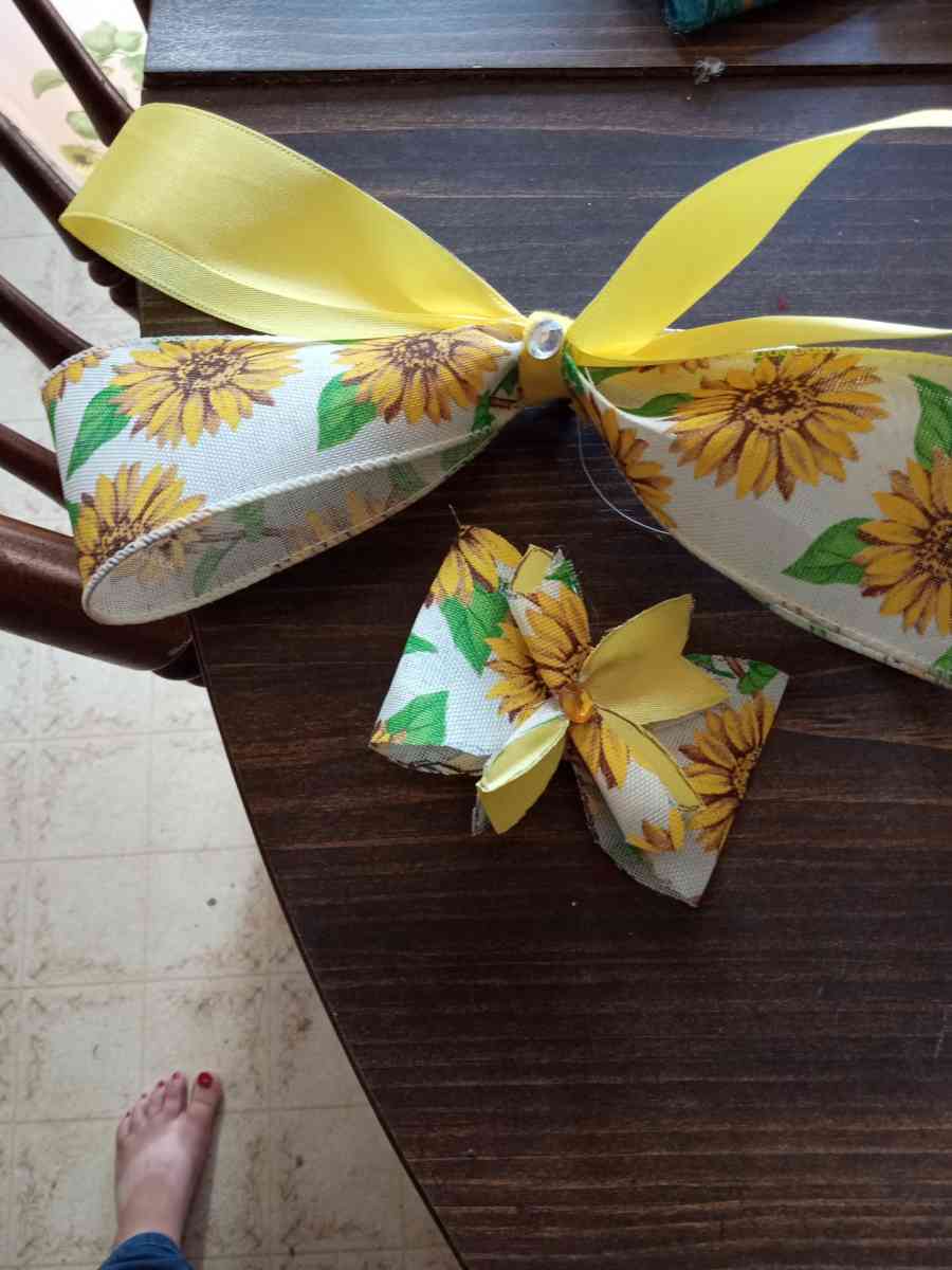 ribbon and fabric and leather hair or gifts bows