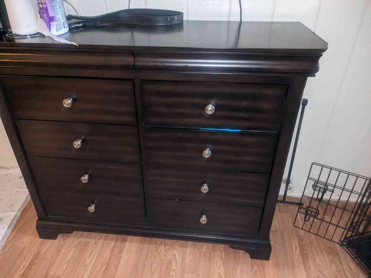 5 piece Bedroom set