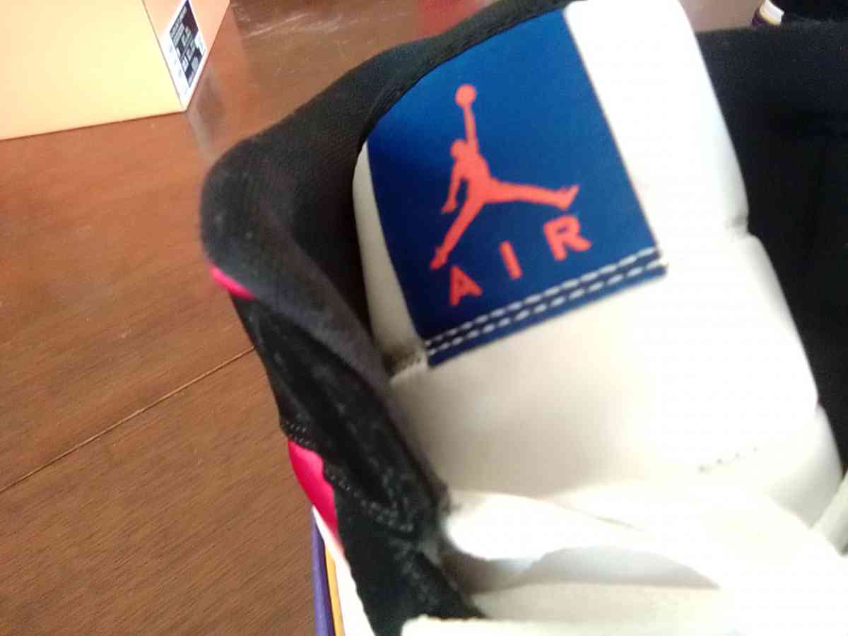 Cheap Nike shoe bundle