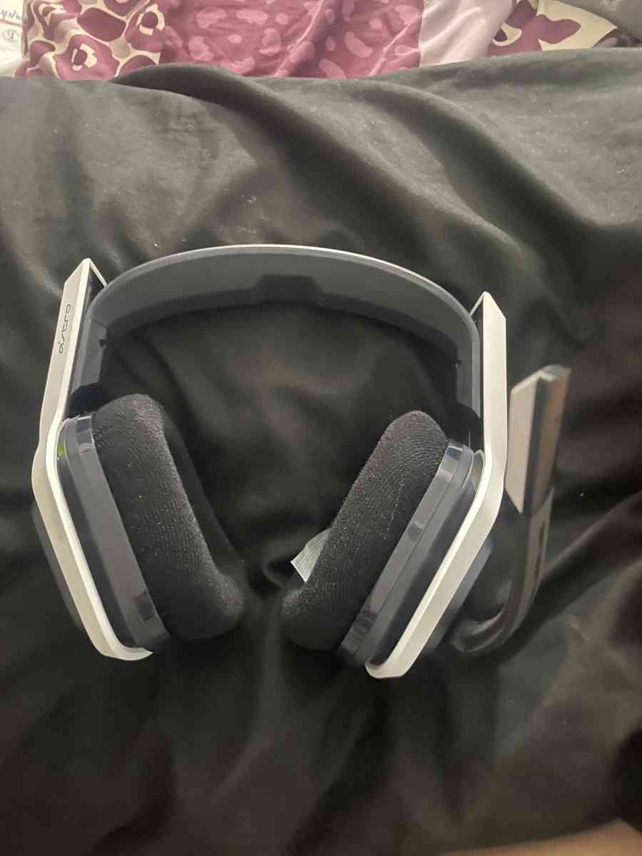 Wireless headset