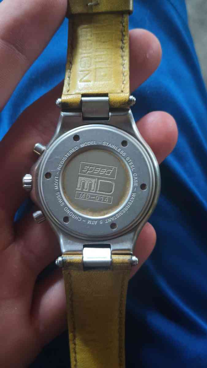 momo designer watch