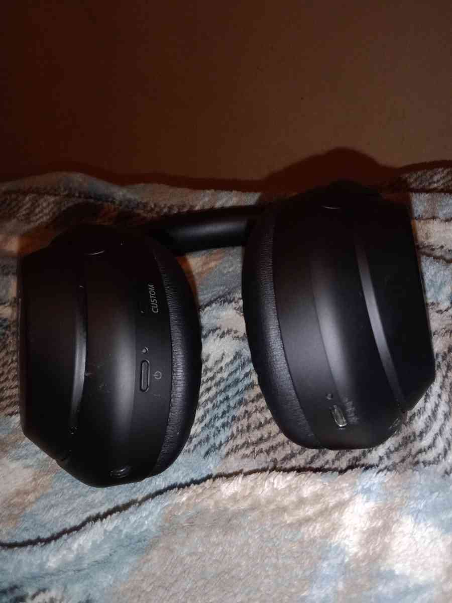 Sony Bluetooth headphones
