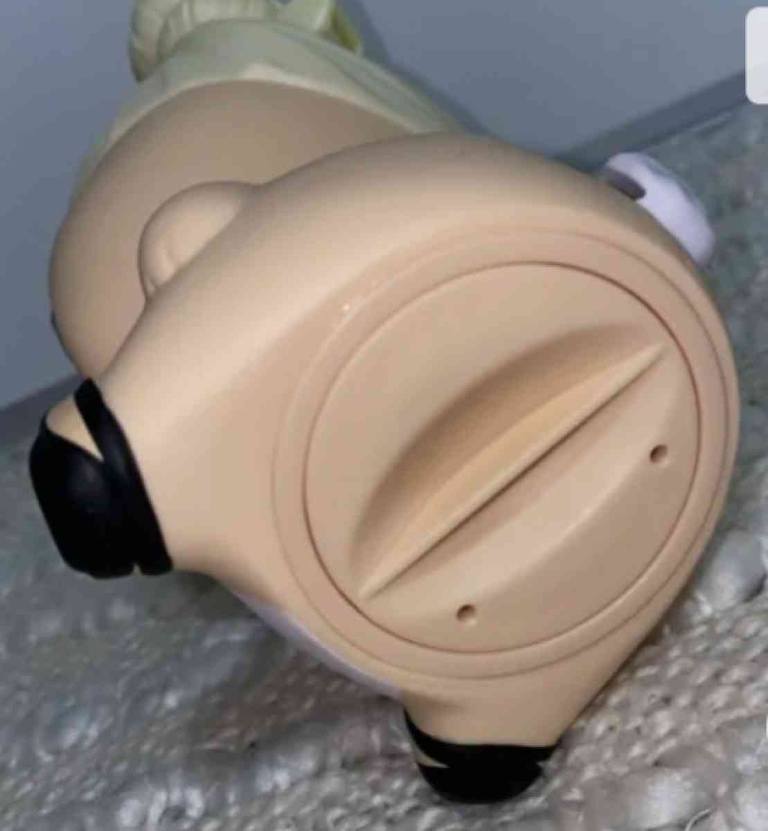 LOL Biggie pet Bank Doll Excellent used condition