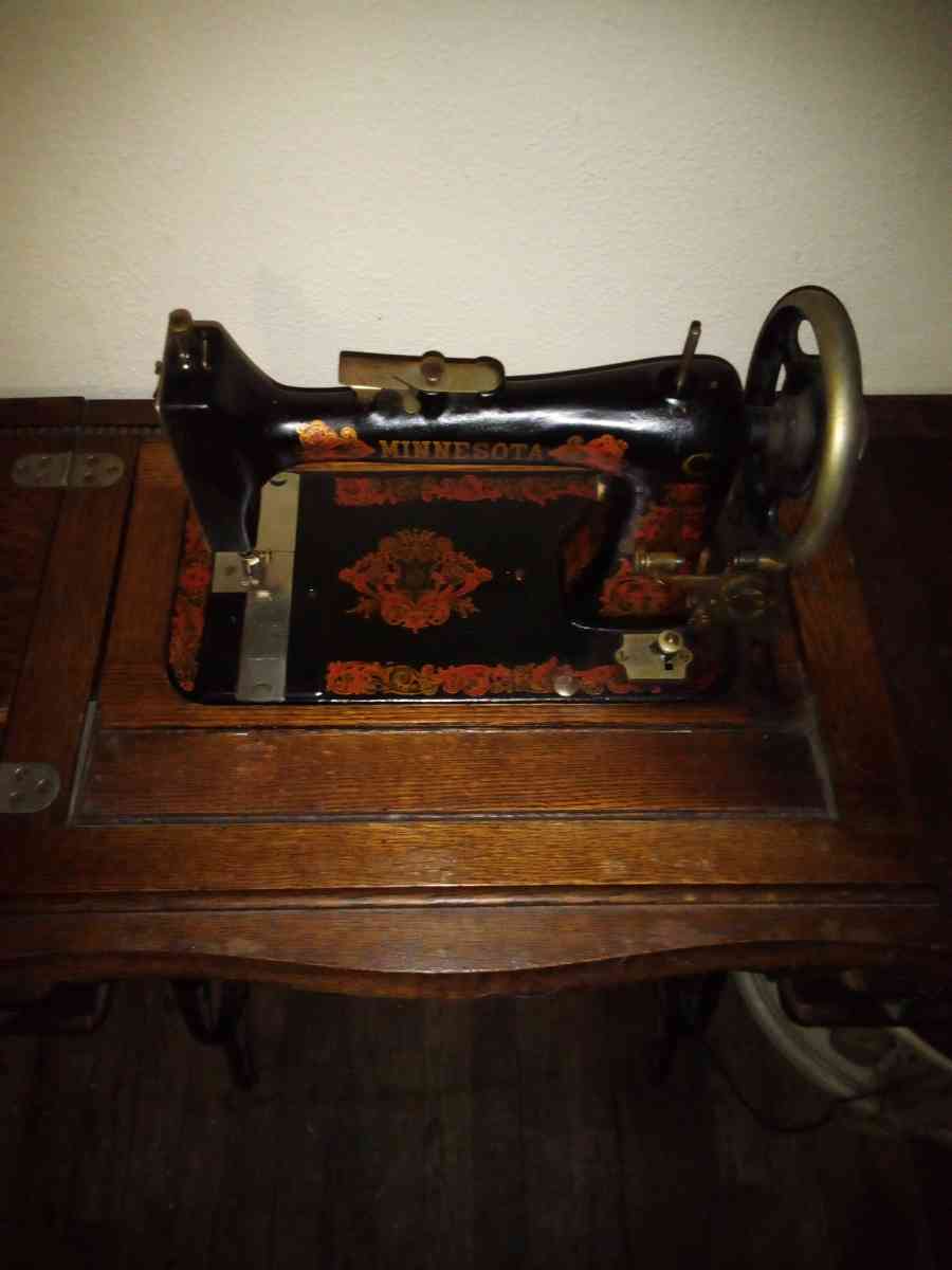 1910 sewing machine
