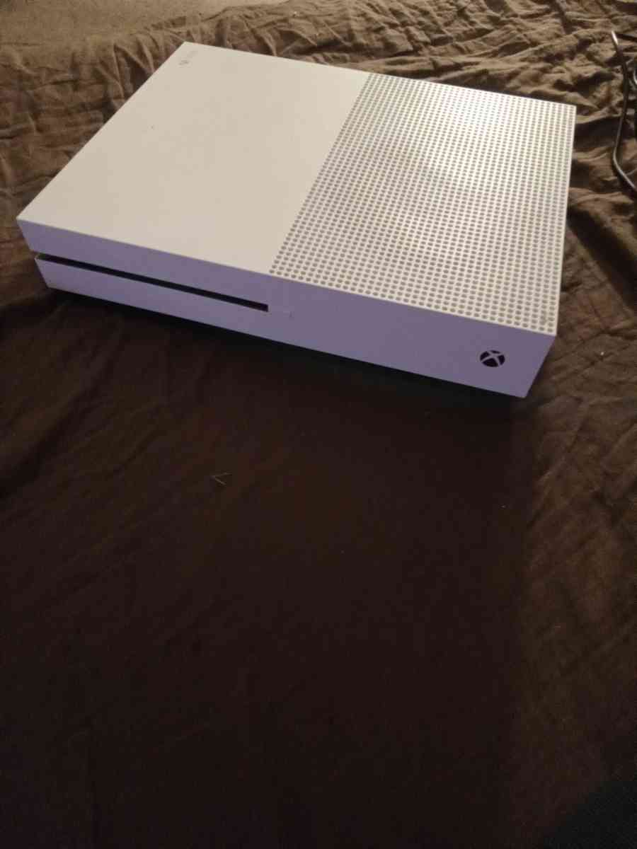 XBOX ONE S