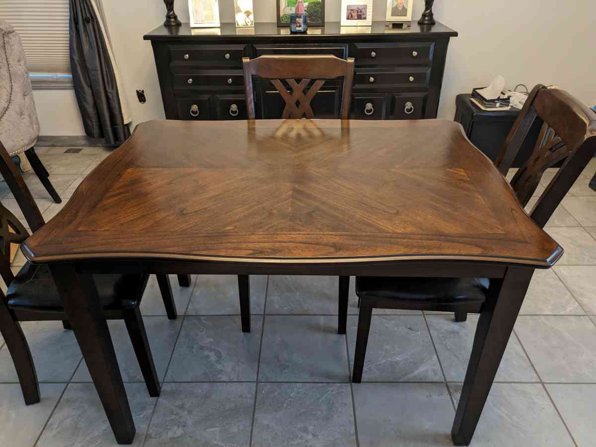 dining room table and chairs