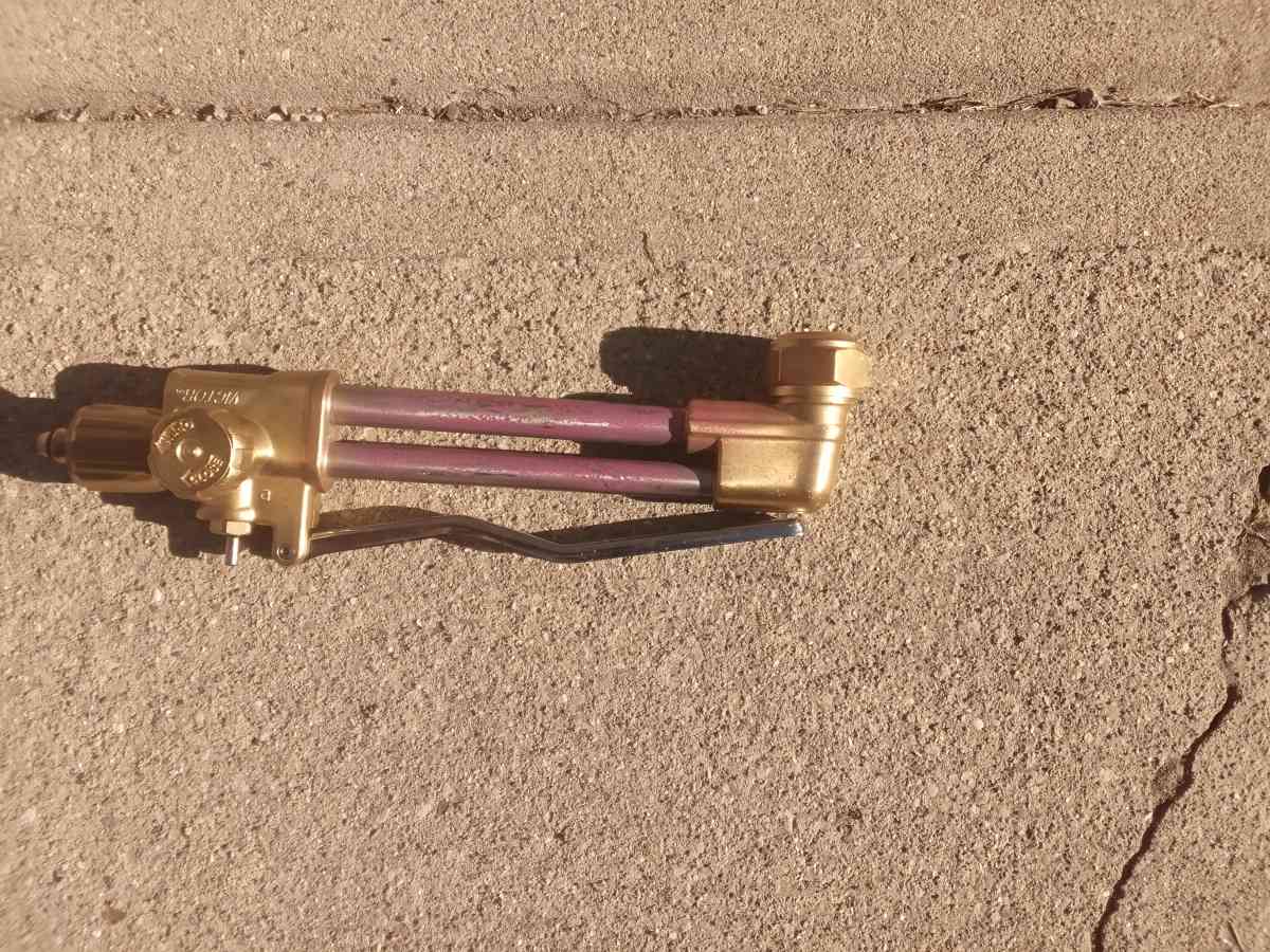 cutting torch head