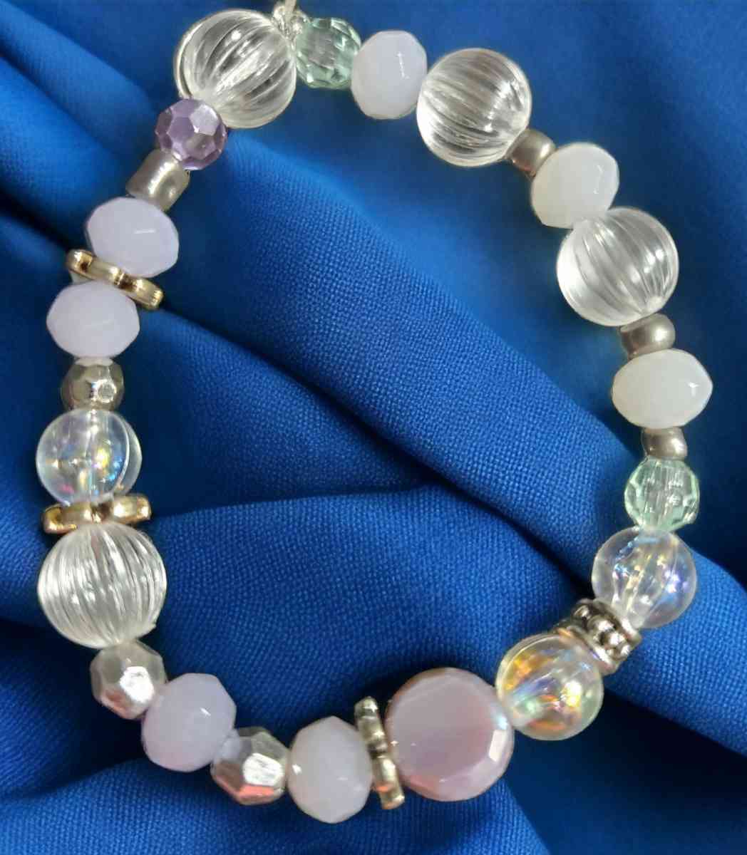 Glass Bead Necklace Bracelet and Earring Set