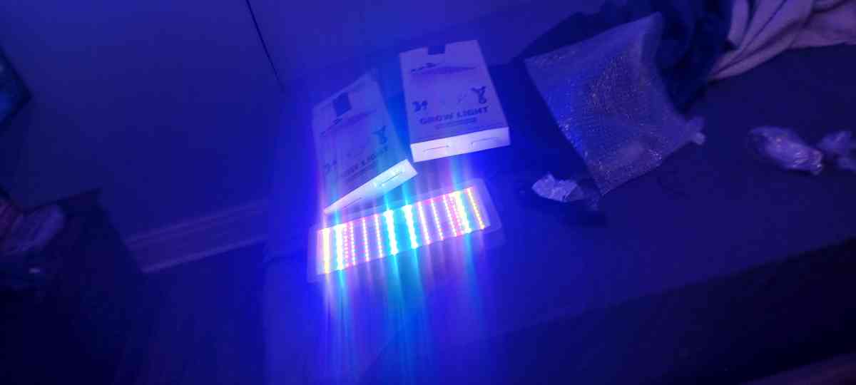 GREENHUT GROWTENT 96INCHES BY 48INCHES BY 78INCHES 600D